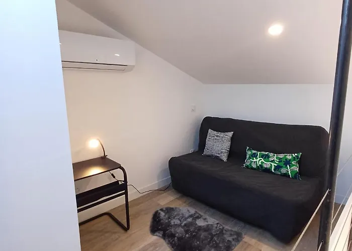 Duplex Chaumie, 4pers, Wifi, Parking Privee Apartman Agen